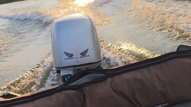 Лодка Обь 1 мотор HONDA BF30 (карбюратор) последний выезд