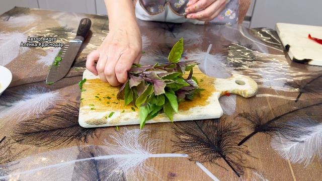 Невероятно вкусный рецепт маринованных баклажанов.