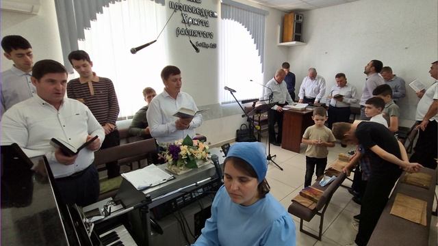 Общее пение- Славною рекою льётся Божий мир