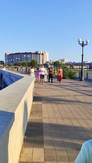 катаемся с любимым парнем на самокате в Новороссийске #море #пляж #краснодарскийкрай