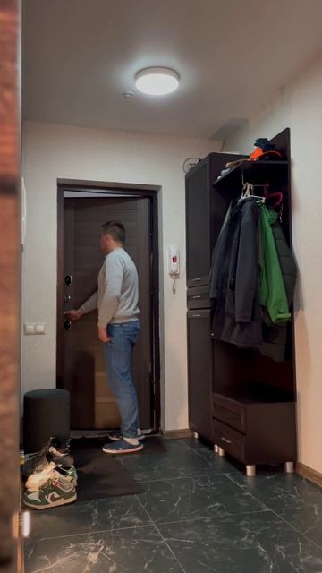 Неожиданный гость 😂
