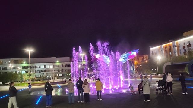 2025 09 08 , Светомузыкальный Фонтан