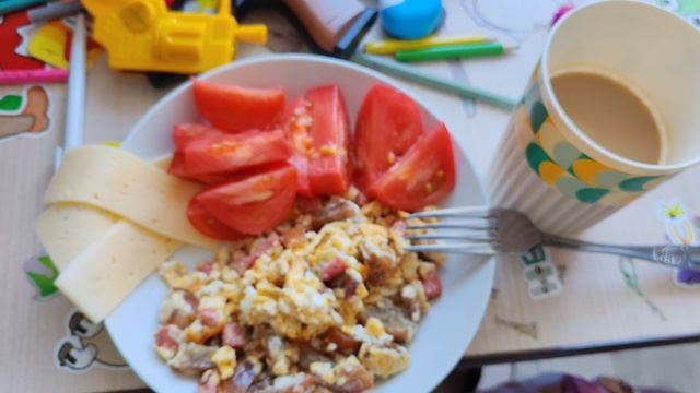 09-09-2025 уютный и сытный завтрак в деревне, уютная деревенская жизнь