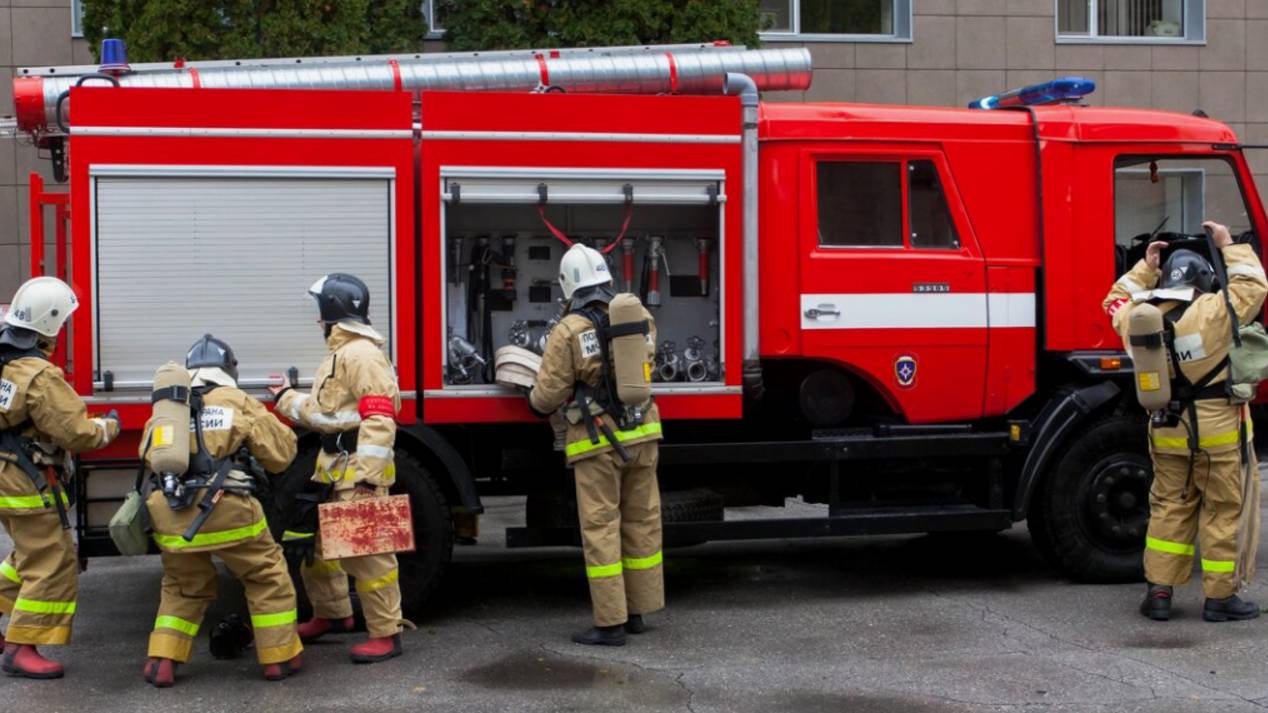 Пожары ходят по Москве.