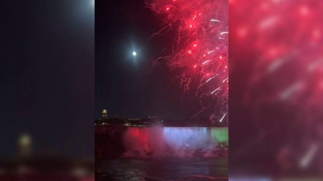 🇹🇯✨Ниагарский водопад «засветился» цветами флага Таджикистана к Дню независимости