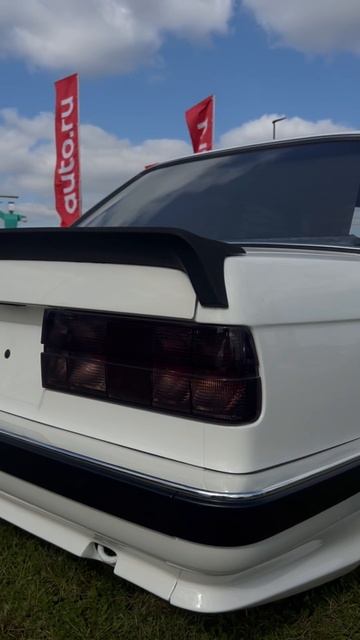 BMW E30