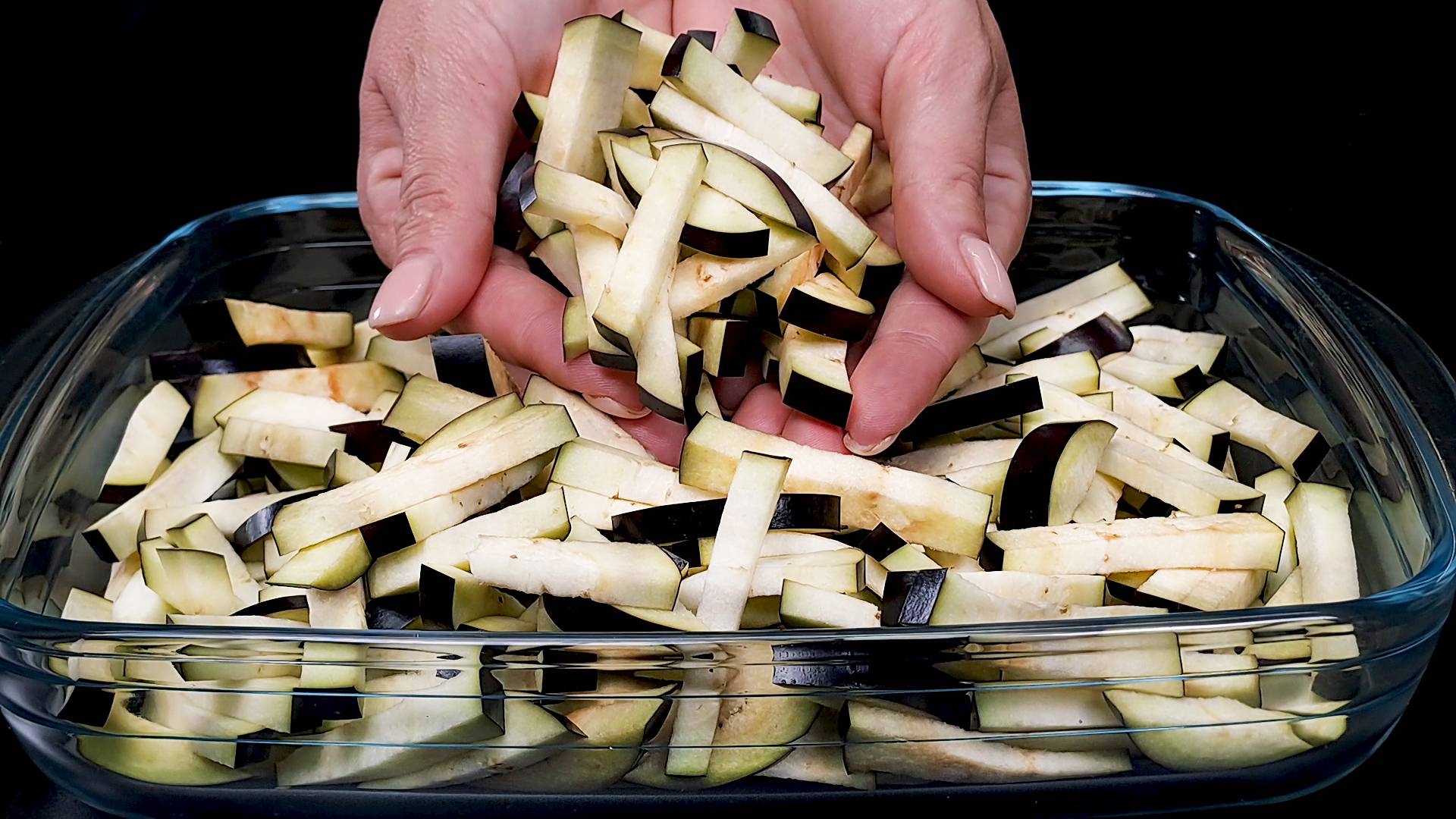 Готовим баклажаны по новому рецепту с простыми ингредиентами