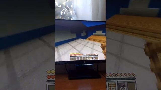я и нуб играем прятки клонами