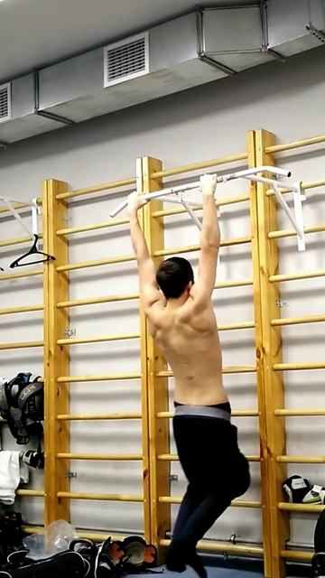 5 muscle ups 15 kg