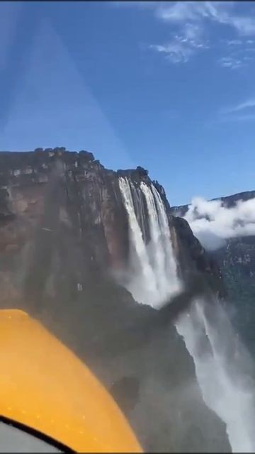 EL SALTO DE AGUA MAS ELEVADO DEL PLANETA EL SALTO ANGEL VENEZUELA short viral memes venezuela