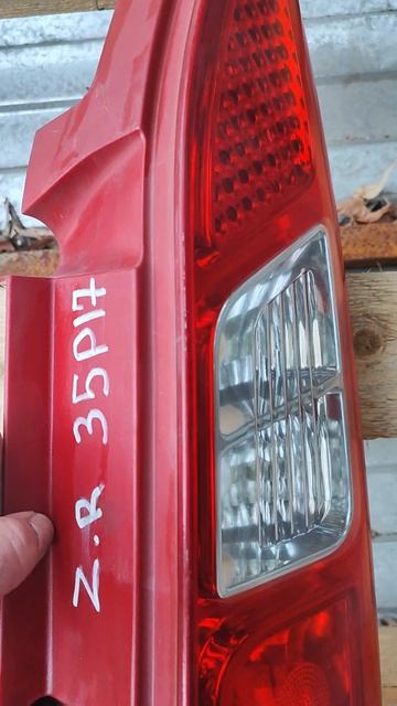 фонарь правый peugeot partner b9