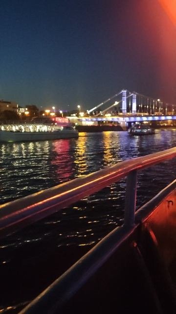 Эх, покатаемся, Москва
