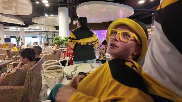 Болеем за "Северсталь" в "Мармеладе"