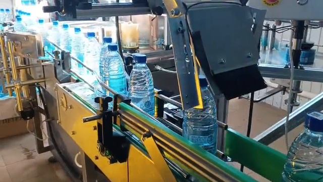 Нанесение маркировки «Честный знак» на крышку бутылки воды