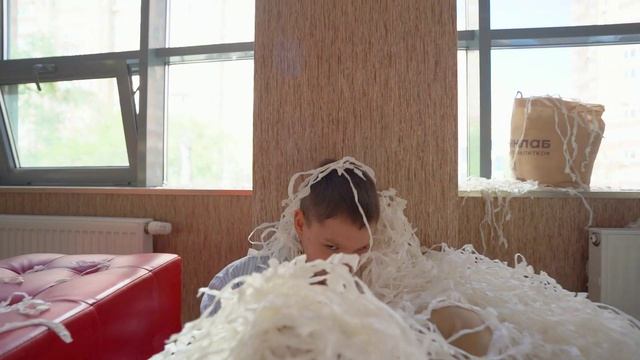 Бумажная дискотека