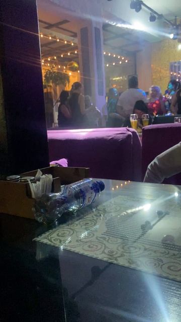 Танцы в кафе в Геленджике