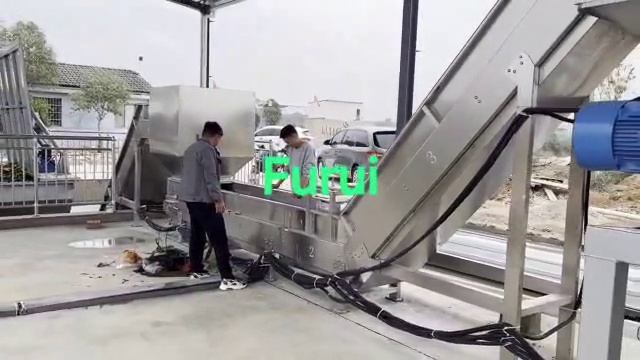 Комплекс отделения жидкости из  отходов