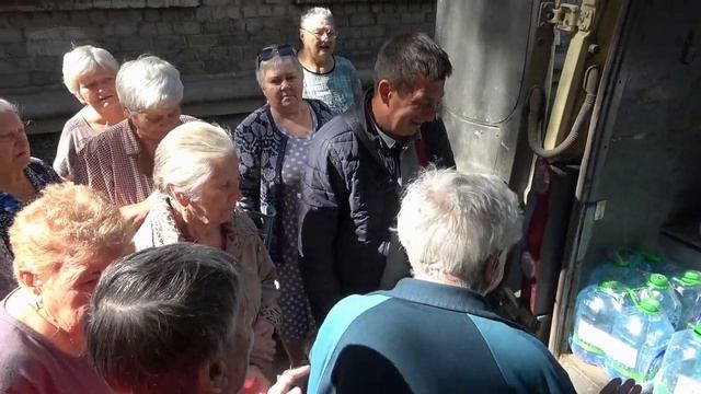 Донецк. Помощь жителям Путиловки