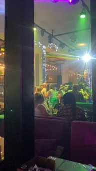 Танцы ночью в Геленджике 2025