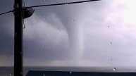 Гигантский смерч у берегов Дербента.