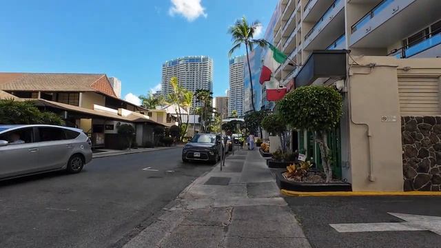 HAWAII-PEOPLE-Walking-Tour-in-Waikiki-September-2025-oahu-ho