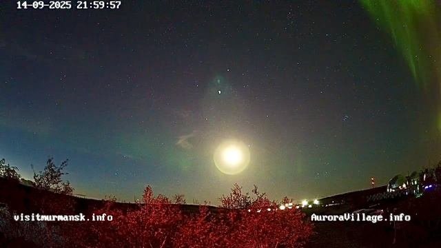 Северное сияние съемка с полной луной не мешает засветка полярная сияние в деревне северного сияния