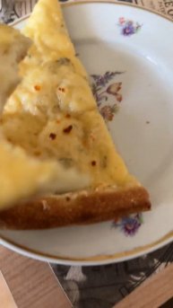 Пицца 🍕 «4 сыра», вкусняшка 😋, всем Bon appetite 😉👌👋