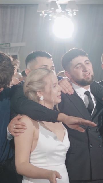 Тот самый квартирник в финале свадьбы 😍