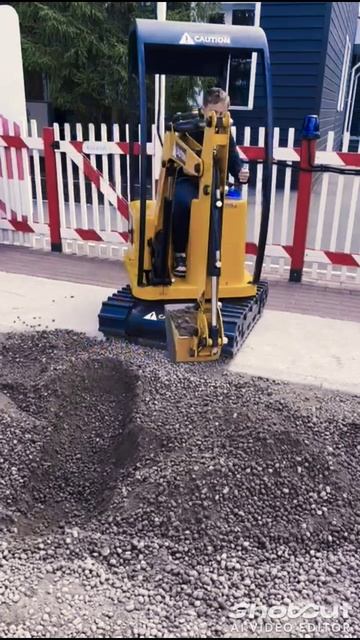 Я будующий экскаваторщик