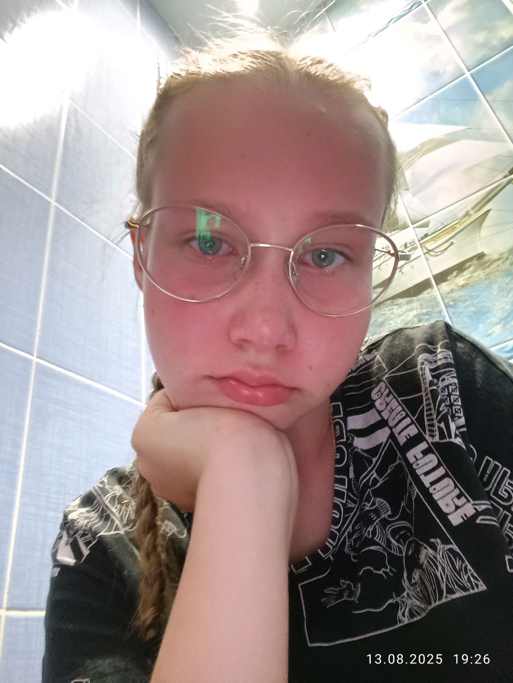 м