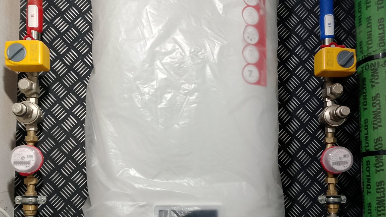 Как поменять трубы в квартире. Обзор на собранный вводной узел холодного и горячего водоснабжения.