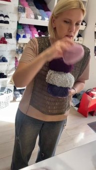 Сочетания на #атмо_бактус к шапке из Lang Cashmere Premium, 048😍