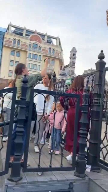 Праздничная атмосфера Москвы в День города
