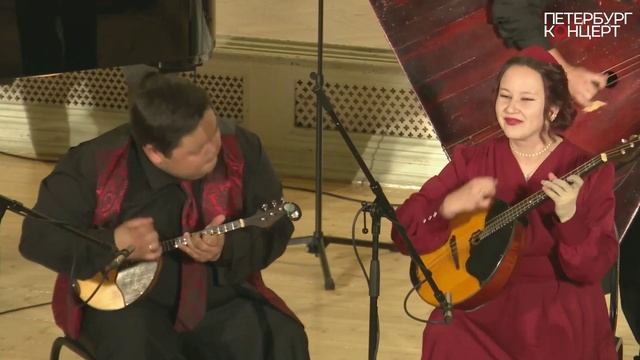 Ансамбль имени Николая Будашкина на конкурсе профессиональных молодёжных ансамблей