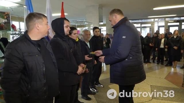 Пятерых жителей города Братска торжественно проводили на ратную службу