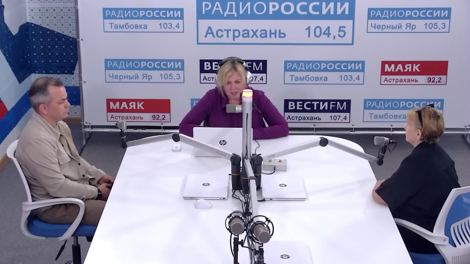 Танцы элегантного возраста. Астраханские пенсионеры на Красной площади. 16 сентября 2025