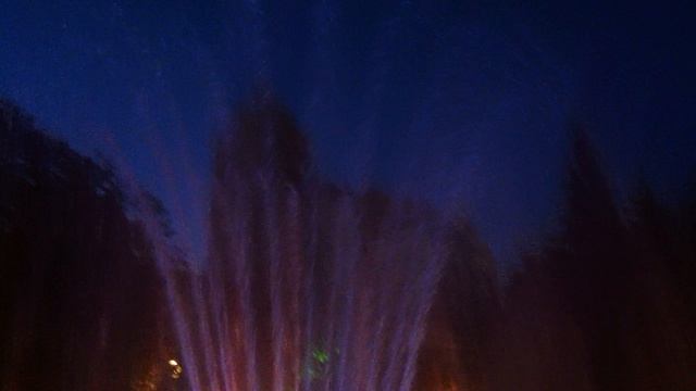 Фонтан цветной музыкальный MG_6415