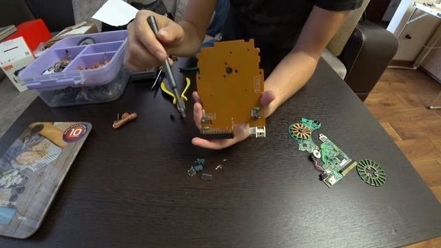 Что можно взять с флоппи дисковода  Есть ли там золото и медь  Какой выход 