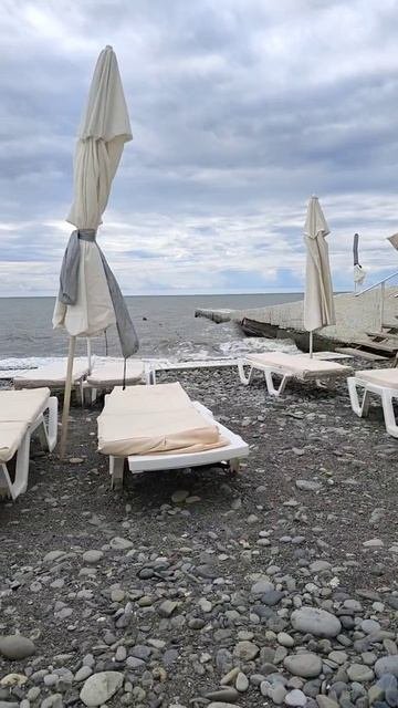 Сочи купаться запрещено 16-09-2025