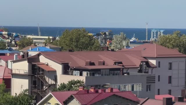 Квартира  4 комн с 3-мя изолированными спальнями в САМОМ ЦЕНТРЕ Анапы, с ВИДОМ НА МОРЕ. 43211