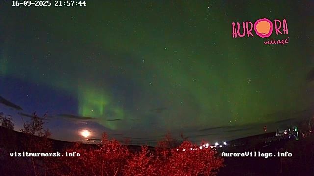 Видео из деревни северного сияния ускоренное в 100 раз Аврора Вилладж