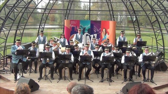 Духовой оркестр ДШИ им.Н.А.Римского-Корсакова XXVI Фестиваль духов и джаз музыки Сентябрь в Тихвине