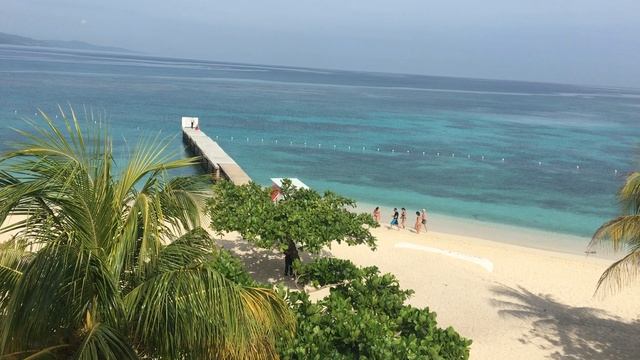 Iпляж Ямайка