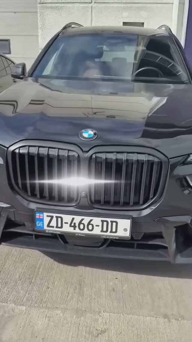 В наличии BMW X7 40i Msport Pro с пробегом