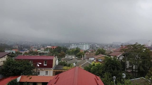 Крым накрыло дождём ⛈️🌧️⛈️
