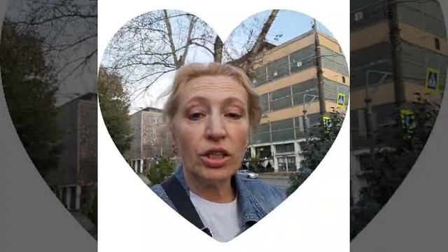 Правовая среда играет важную роль в обеспечении стабильности общества.