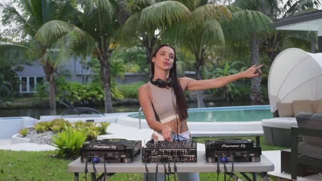 Акула - На такси Remix