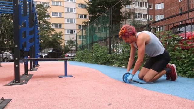 Спустя 8 дней тренировки на гимнастическом ролике