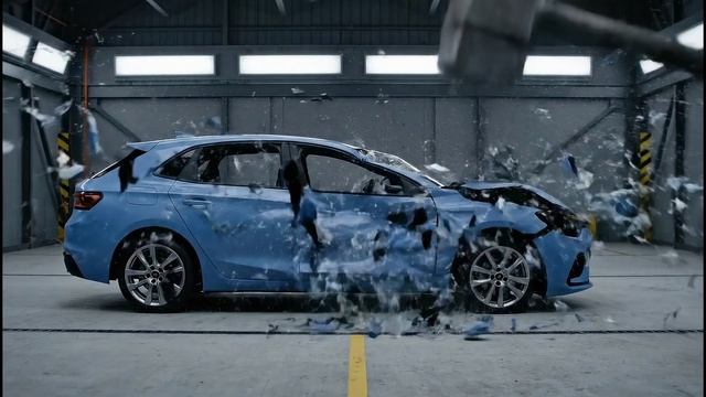 Гигантский молот против автомобиля  Краш-эксперимент 1
