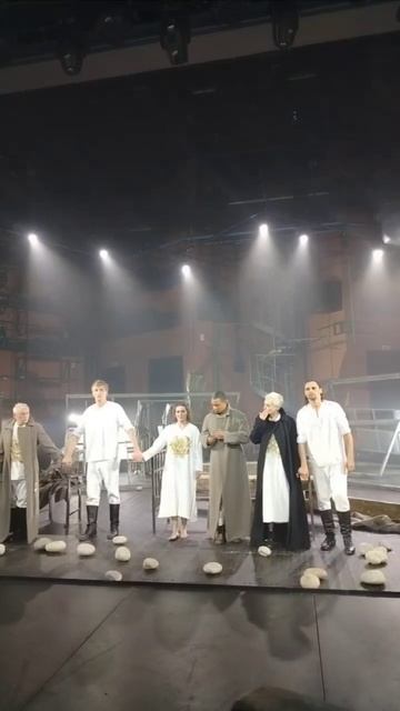 Отравленная Туника, театр Романа Виктюка, поклоны, 2025 г